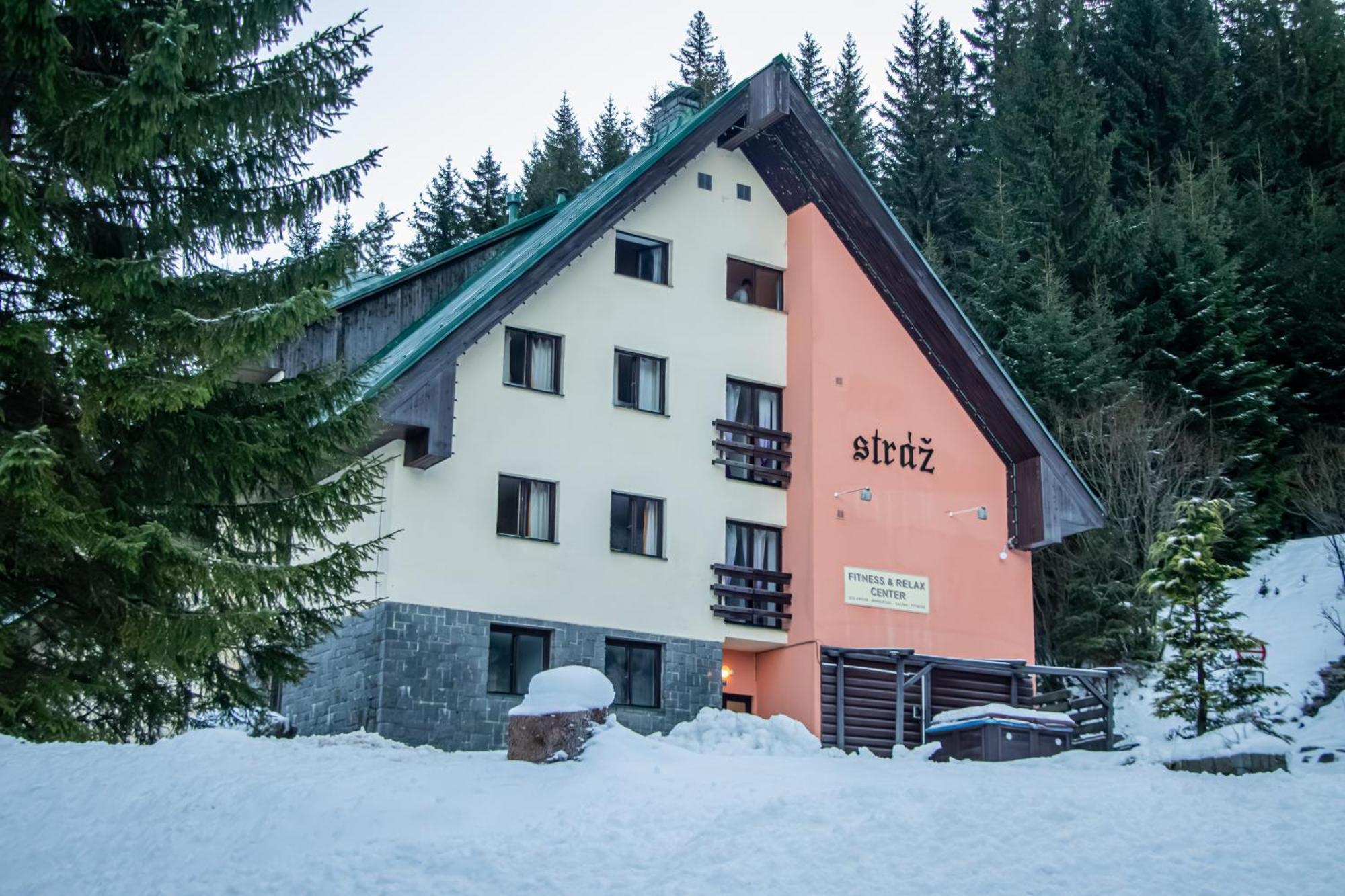 Hotel Esprit Шпиндлерув-Млин Экстерьер фото